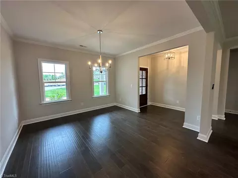 122 Jasper Ct, King, NC 27021 photo 5