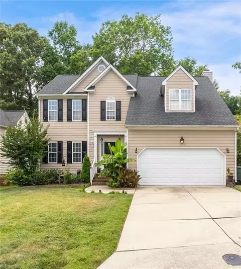 14 Oleander Pt, Greensboro, NC 27407