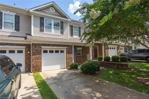 5983 Hollow Wood Ct, Winston Salem, NC 27104