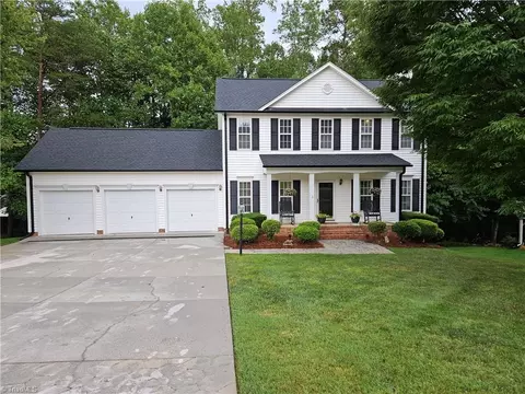 117 Willow Bend Dr, King, NC 27021