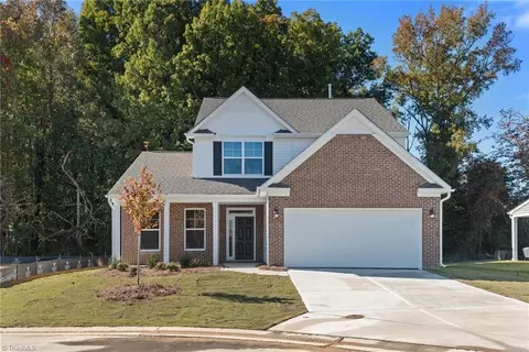 722 Brooklet Ct, Winston Salem, NC 27127