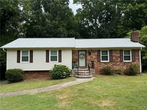 214 Pleasantview Dr, King, NC 27021 photo 1