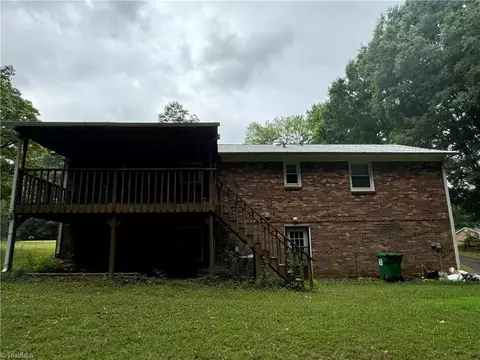 214 Pleasantview Dr, King, NC 27021 photo 4