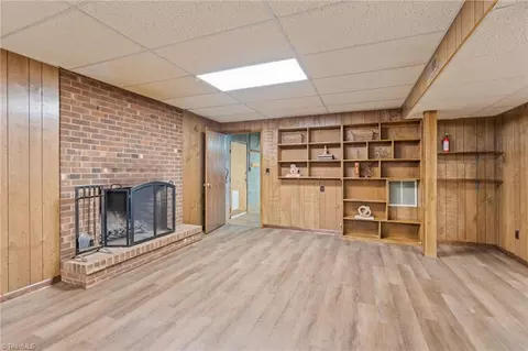 Living - 2919 Hoover Hill Rd, Trinity, NC 27370 photo 2 of 2