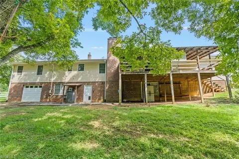 Exterior - 2919 Hoover Hill Rd, Trinity, NC 27370 photo 6 of 17