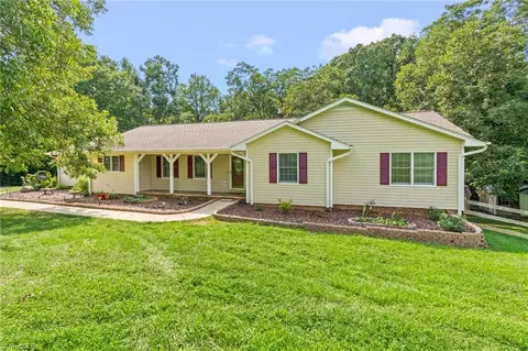 2919 Hoover Hill Rd, Trinity, NC 27370