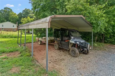 Exterior - 2919 Hoover Hill Rd, Trinity, NC 27370 photo 15 of 17