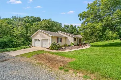 Exterior - 2919 Hoover Hill Rd, Trinity, NC 27370 photo 2 of 17