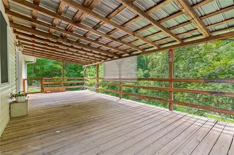 Exterior - 2919 Hoover Hill Rd, Trinity, NC 27370 photo 4 of 17