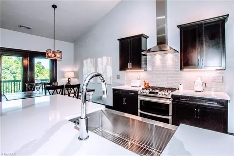 Kitchen - 215 Autumn Rd, Harmony, NC 28634 photo 7 of 7