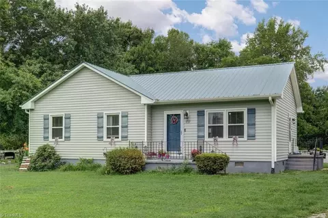 717 Hines Hatchett Rd, Yanceyville, NC 27379