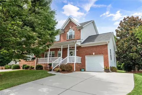 3 Penton Ridge Ct, Greensboro, NC 27455