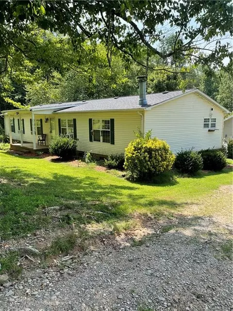 159 Grimes St, North Wilkesboro, NC 28659