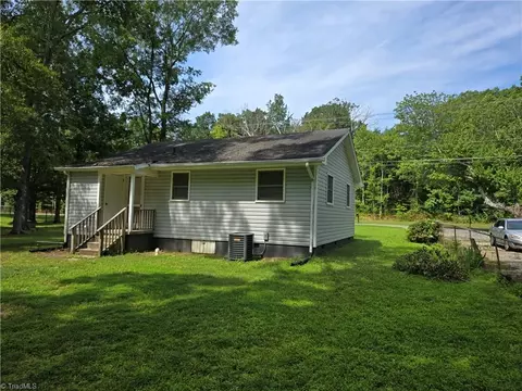 1238 Rankin Mill Rd, Mcleansville, NC 27301