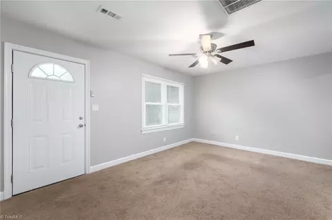 Living - 2436 Williams Ave, High Point, NC 27262 photo 3 of 3