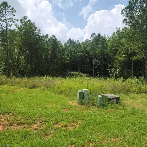 315 Parks Meadows Dr, Lexington, NC 27292