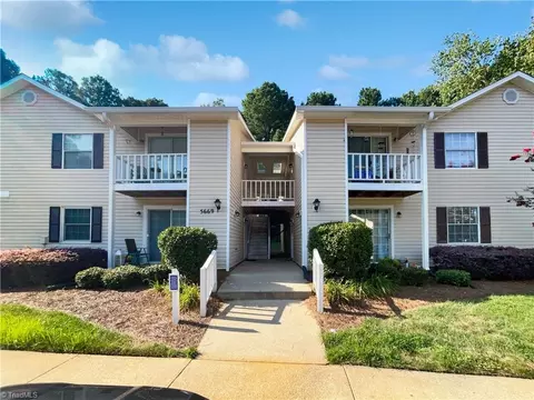 5669 Hornaday Rd #G, Greensboro, NC 27409
