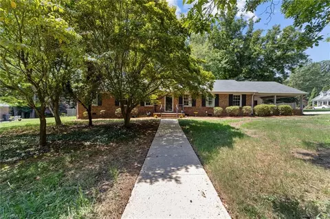 1023 Sherwood Dr, Reidsville, NC 27320