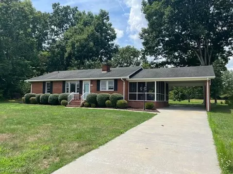 643 Liberty Church Rd, Mocksville, NC 27028