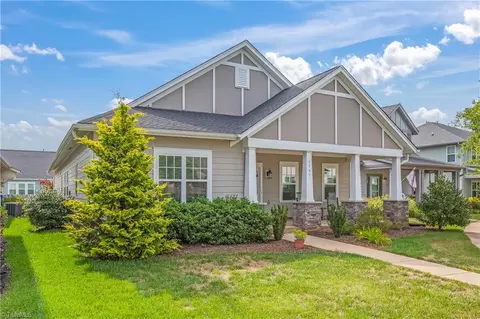 1797 Paxton Ln, Kernersville, NC 27284