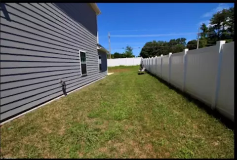 Exterior - 3653 Copper Ct, High Point, NC 27265 photo 6 of 7