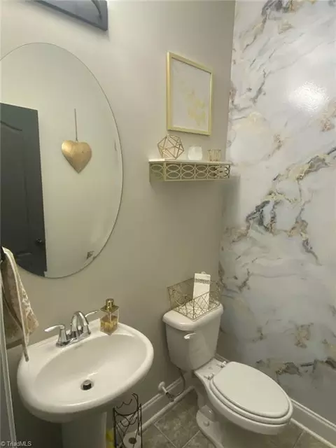 Bath - 3653 Copper Ct, High Point, NC 27265 photo 2 of 4