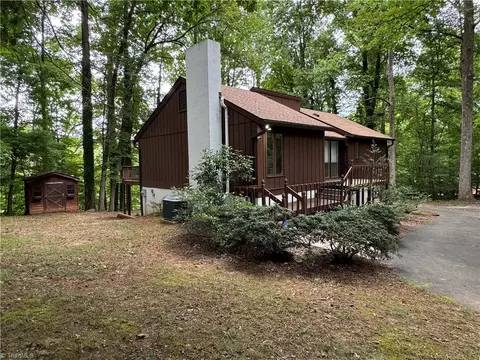 3240 High Cliffs Rd, Pfafftown, NC 27040 photo 5