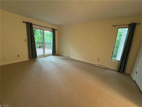3240 High Cliffs Rd, Pfafftown, NC 27040 photo 18