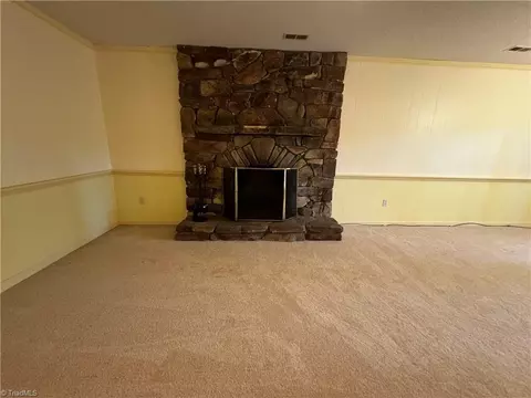 3240 High Cliffs Rd, Pfafftown, NC 27040 photo 23