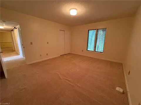 3240 High Cliffs Rd, Pfafftown, NC 27040 photo 29