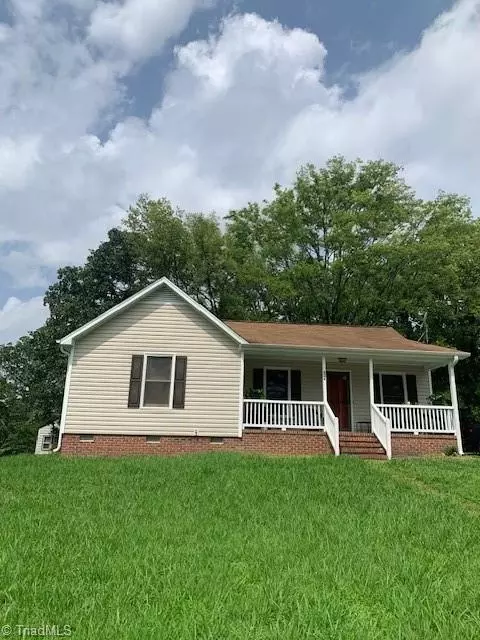 824 Vance St, Greensboro, NC 27406