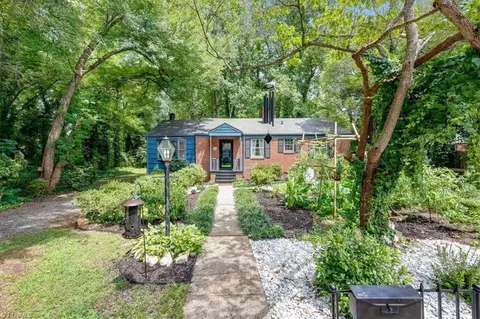 2502 Boone Ave, Winston Salem, NC 27103