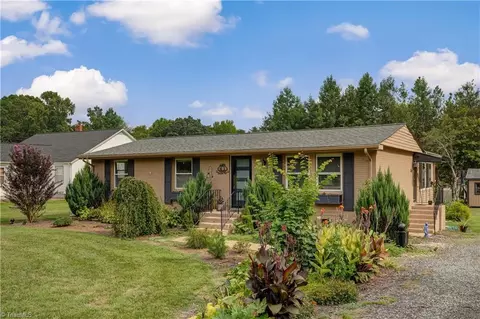 1200 Grooms Rd, Reidsville, NC 27320
