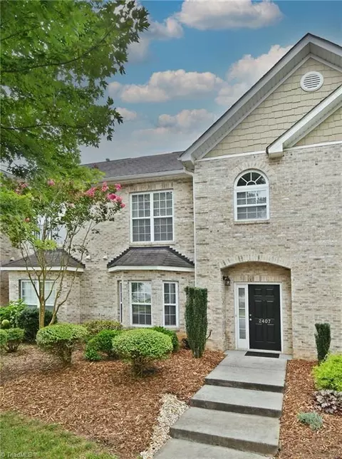 2407 Autumn Mist Dr, Winston Salem, NC 27103