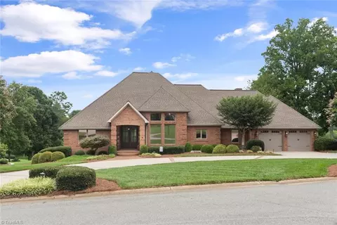 445 Bing Crosby Blvd, Bermuda Run, NC 27006