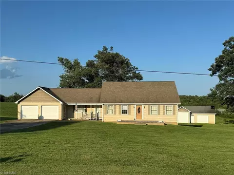 445 Johnson Rd N, North Wilkesboro, NC 28659