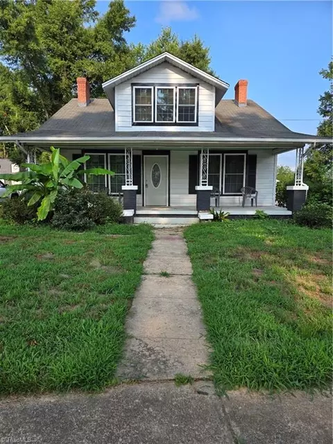 1212 Barnes St, Reidsville, NC 27320