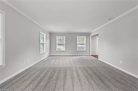 3100 Middlebrook Dr, Clemmons, NC 27012 photo 15