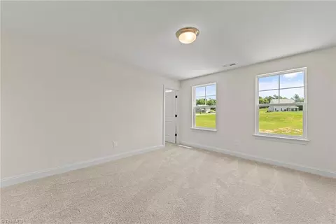 Bedroom - 5692 Siler St, Trinity, NC 27370 photo 5 of 9