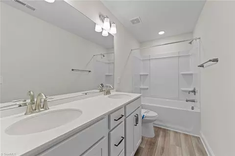 Bath - 5692 Siler St, Trinity, NC 27370 photo 2 of 2