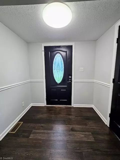 Entry Way - 2016 Briarcliff Dr, High Point, NC 27265 photo 2 of 2