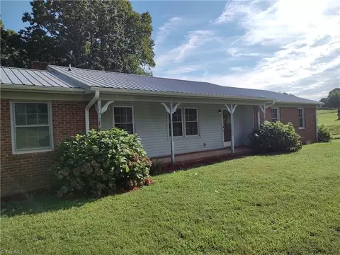 8920 Osage Rd, Stokesdale, NC 27357