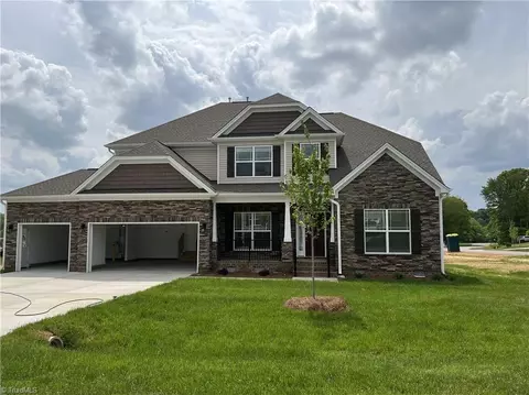 1642 Lazy Fox Ln #17, Kernersville, NC 27284