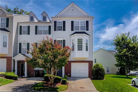 3930 Tarrant Trace Cir, High Point, NC 27265