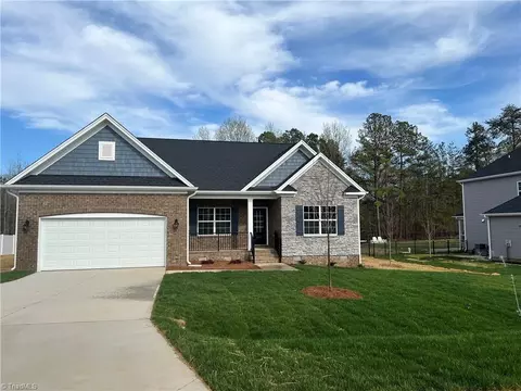 1647 Lazy Fox Ln #40, Kernersville, NC 27284