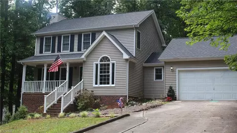 803 Briarwood St, Reidsville, NC 27320