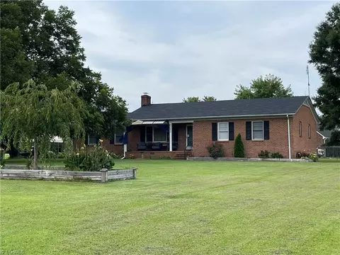 202 Division Ave, Rockwell, NC 28138