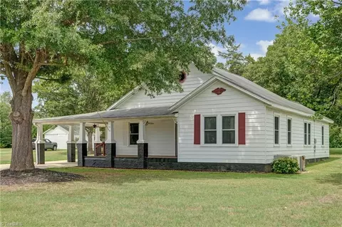 2504 Scales St S, Reidsville, NC 27320