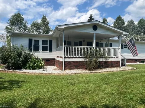 1905 Oak Ridge Church Rd, Hays, NC 28635