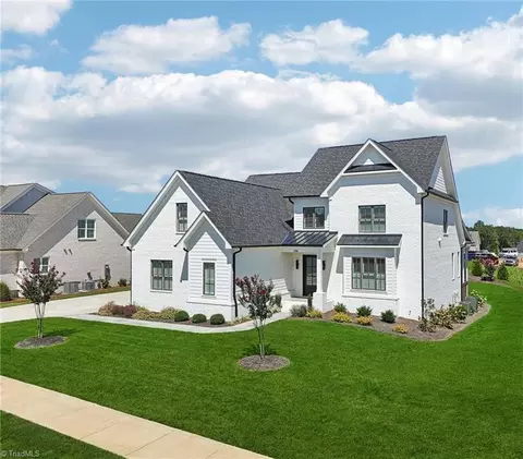 396 Brookberry Farm Cir, Winston Salem, NC 27106